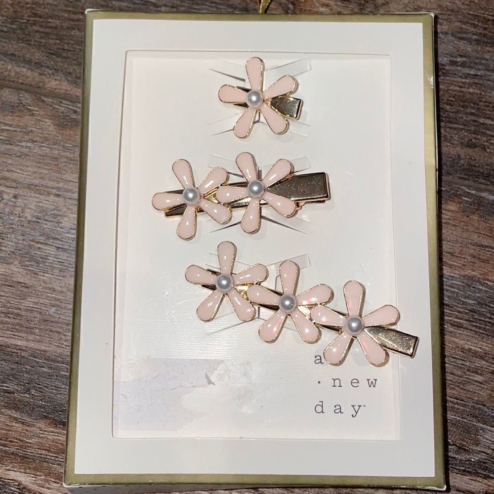 (5/$25) A New Day Peach Floral Gold Hair Clips, NWT